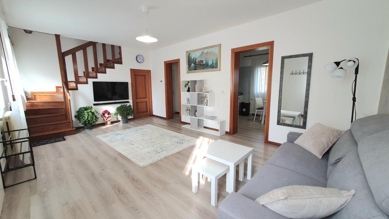 Niko Casa - 3 Bedroom Townhouse Ceggia Exterior foto